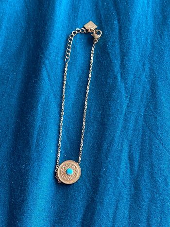 Bracelet doré et turquoise