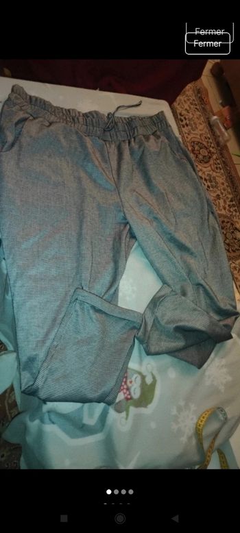 Très beau pantalon neuf f40