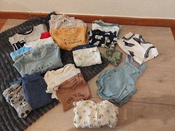 Lot  vêtements 3 mois
