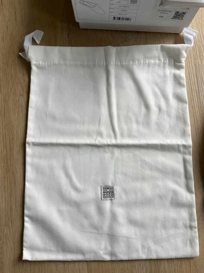 Toteme Mules Plates Beige Taille 36 - photo numéro 5