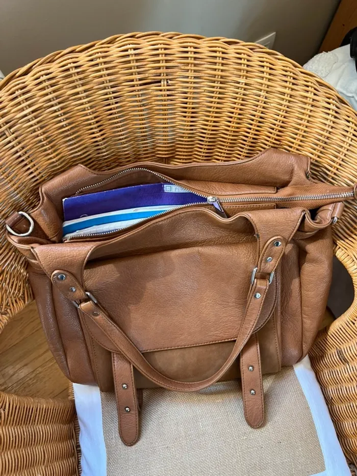 Sac vintage marron en cuir synthétique très bon état [ref 2508SBr156] - photo numéro 14