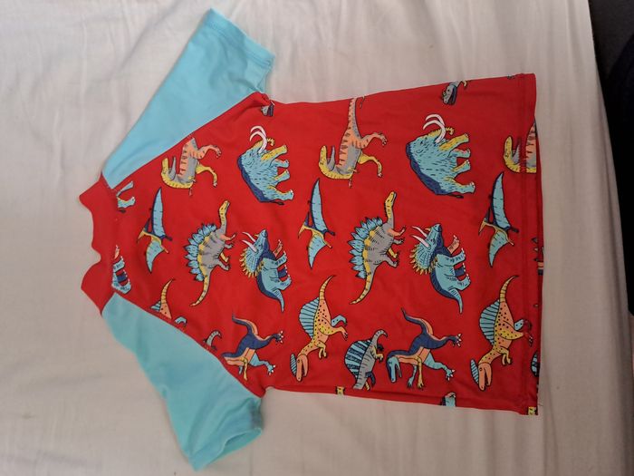 Haut anti UV 2-3A Dinosaures NEUF