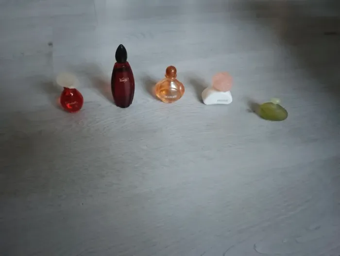 Lot de 5 miniatures Yves Rocher Neufs - photo numéro 3