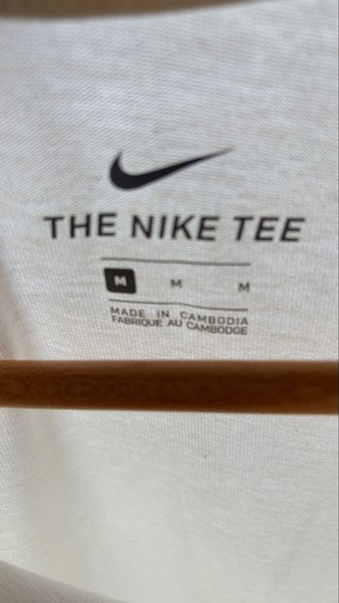 Tee-Shirt Nike - photo numéro 3
