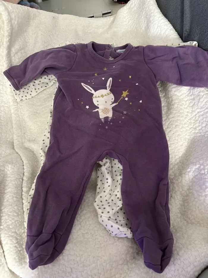 Lot de 2 pyjamas 6 mois verbaudet lot 1 - photo numéro 2