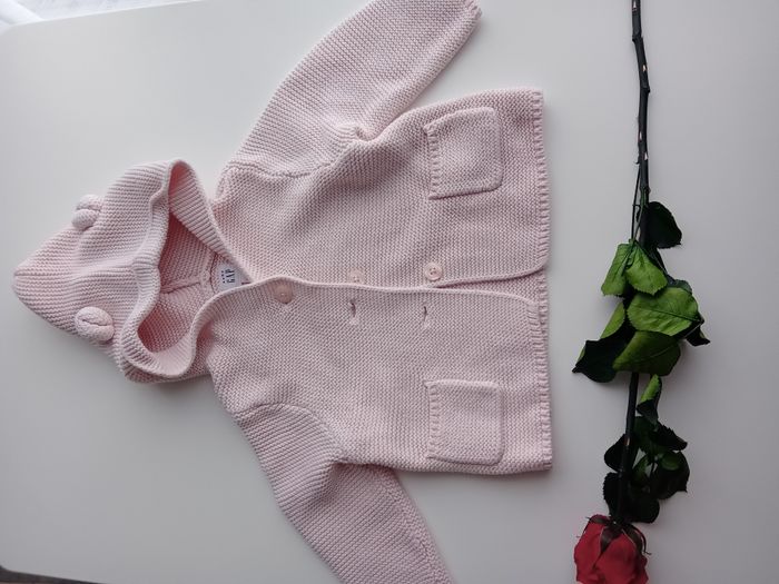 Gilet 6-12 mois rose NEUF