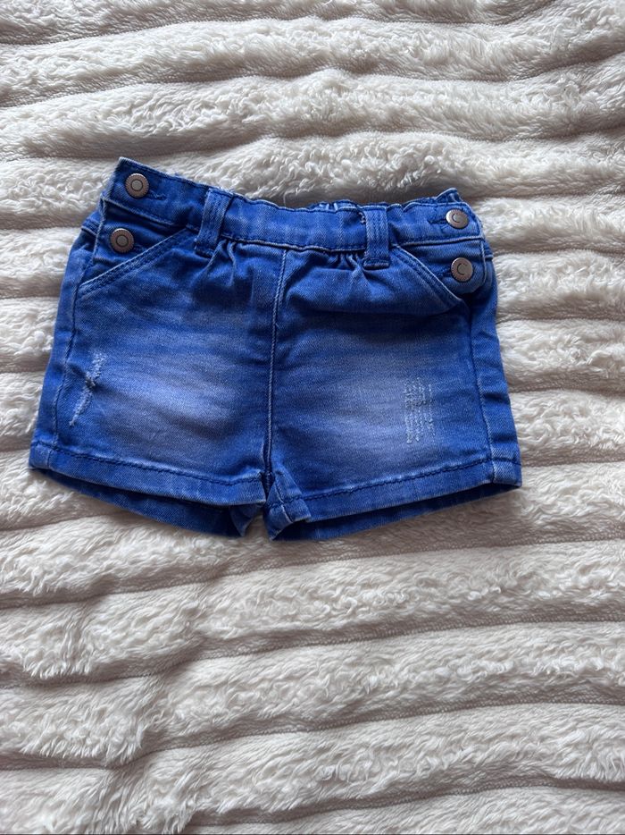 Lot 10 shorts 6 mois - photo numéro 9
