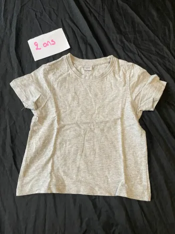 Tee-shirts