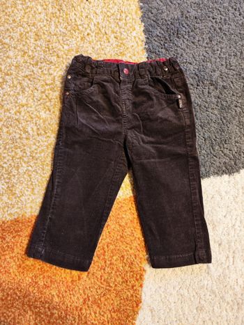 Pantalon 12 mois matière type velours