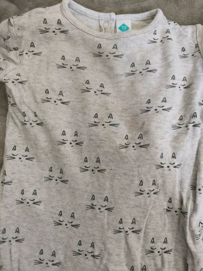 Lot 3 pyjamas fins 12 mois - photo numéro 3