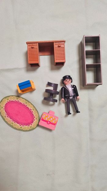 Lot " homme d'affaire " playmobil