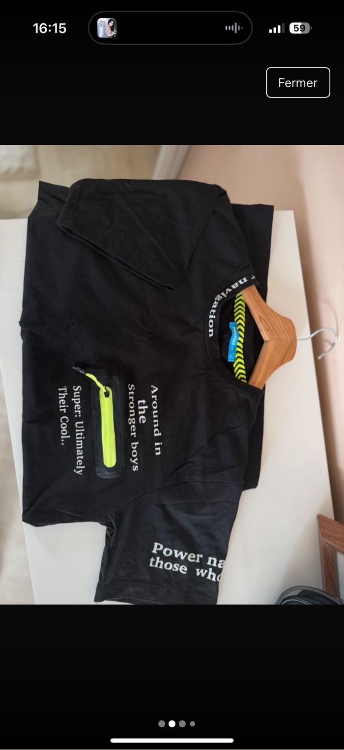 T-shirt noir avec inscription - photo numéro 2