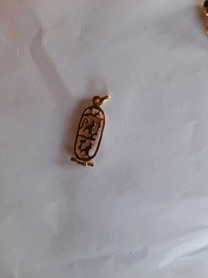 Pendentif plaqué or