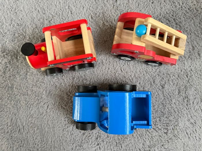 3 véhicules bois - photo numéro 2