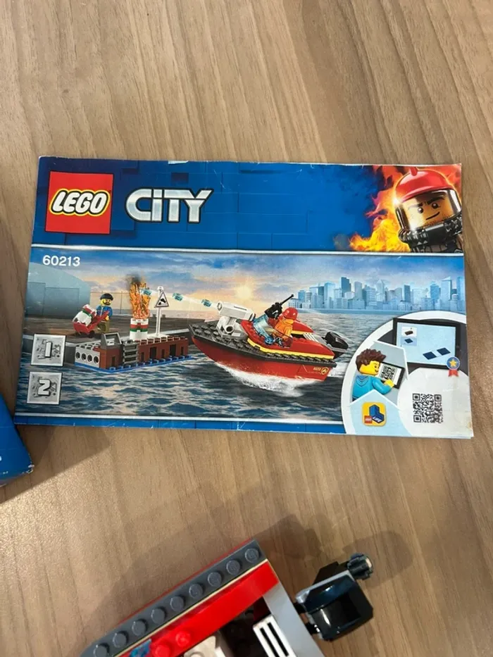 Lego city bateau de pompier 60213 - photo numéro 4