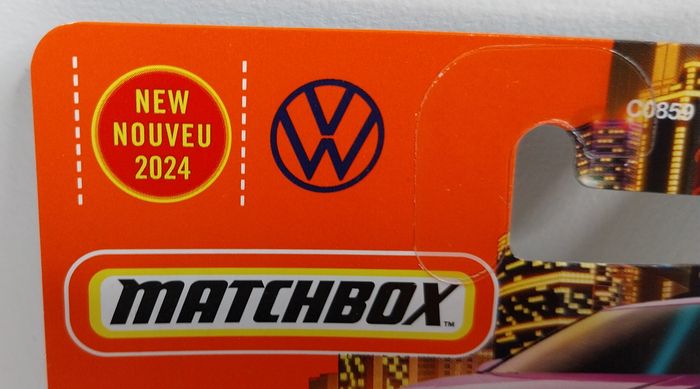 Matchbox 2021 Volkswagen Golf GTE Nouveau 2024 - photo numéro 4