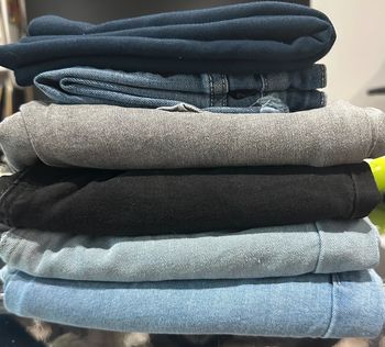 Lot de 4 jeans et 2 short taille S