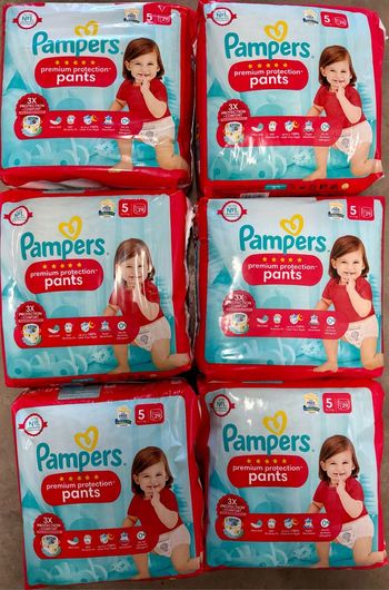 Lot de 6 paquets de couches Pampers Premium taille 5 (174 couches)