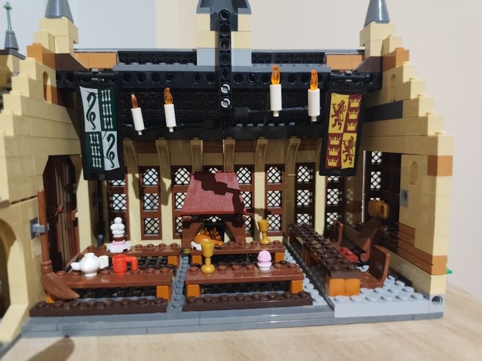 Lego 75954 La grande salle du château de Poudlard - photo numéro 10