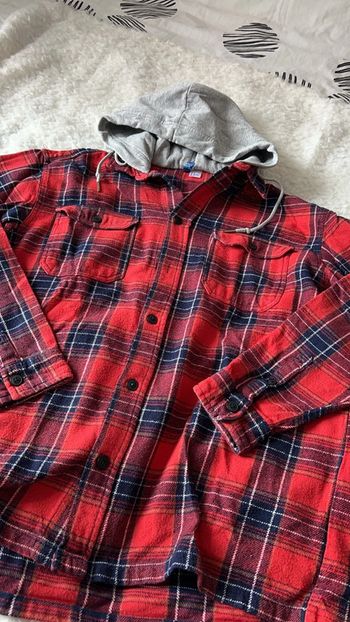 Sur chemise à carreaux Rouge et bleue H&M M