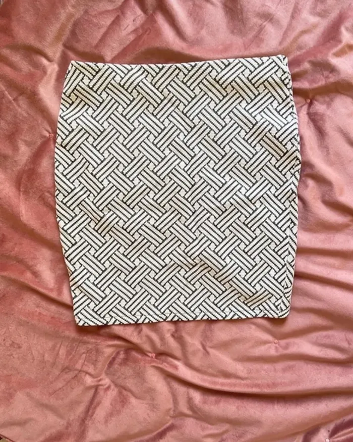 Jupe asymétrique - photo numéro 2