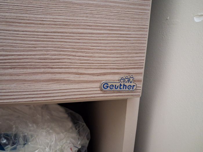 Chambre Enfant Geuther: Table à langer/commode et lit à barreaux évolutif - photo numéro 3