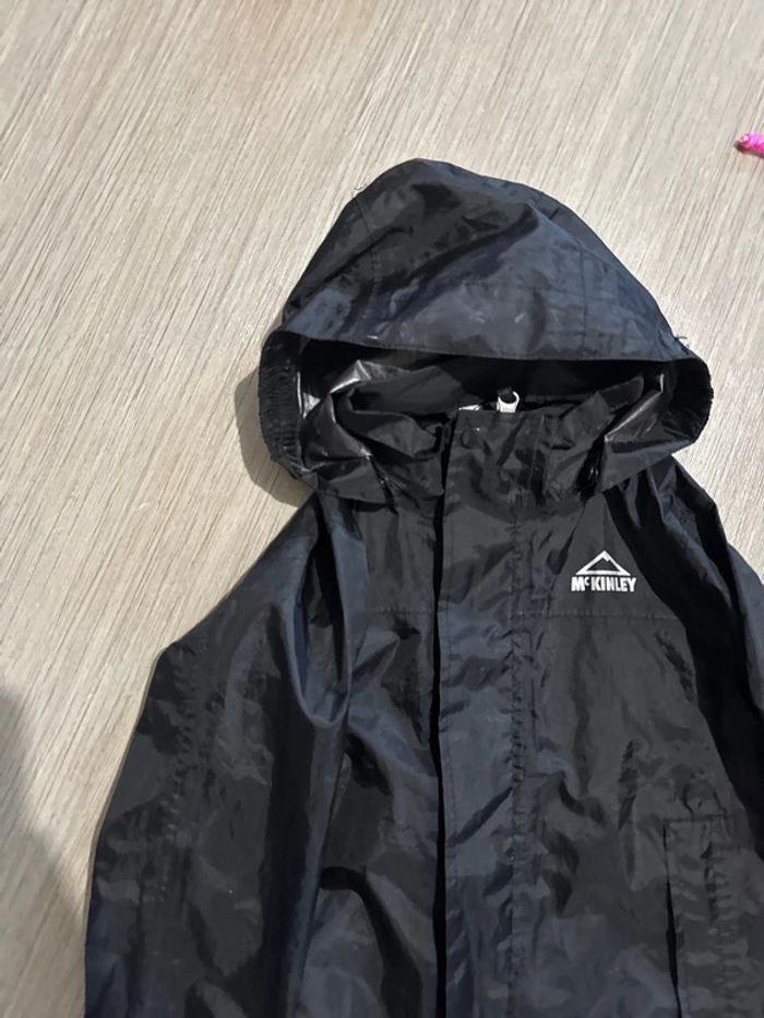 Kway noir Mc kinley très bon état - photo numéro 3