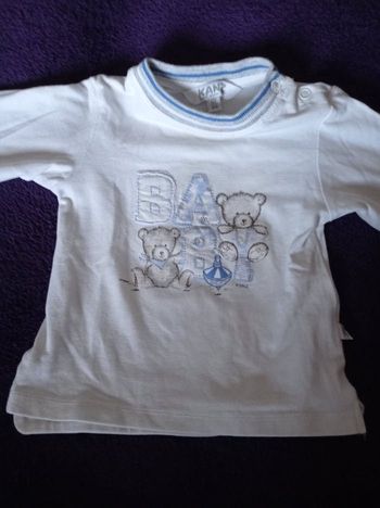 Tee shirt longues manches taille 6 mois