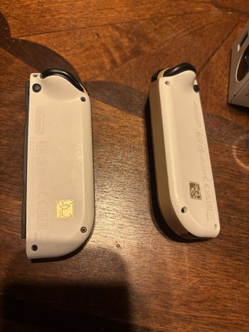 Console Nintendo Switch OLED Legend of Zelda : Tears of the Kingdom Edition