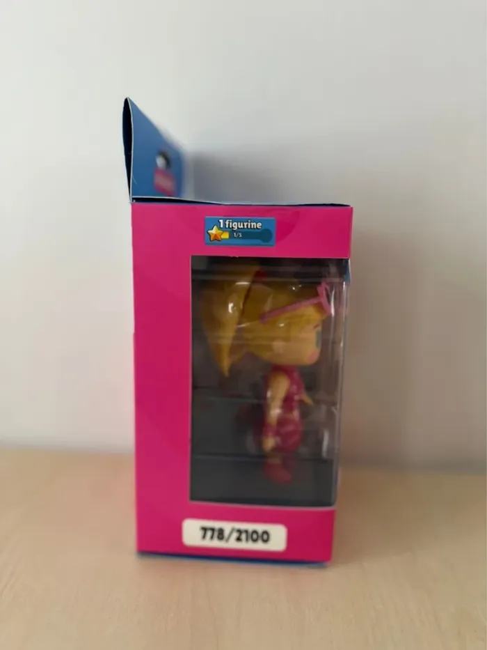 Figurine stumble guys : barbie - photo numéro 5