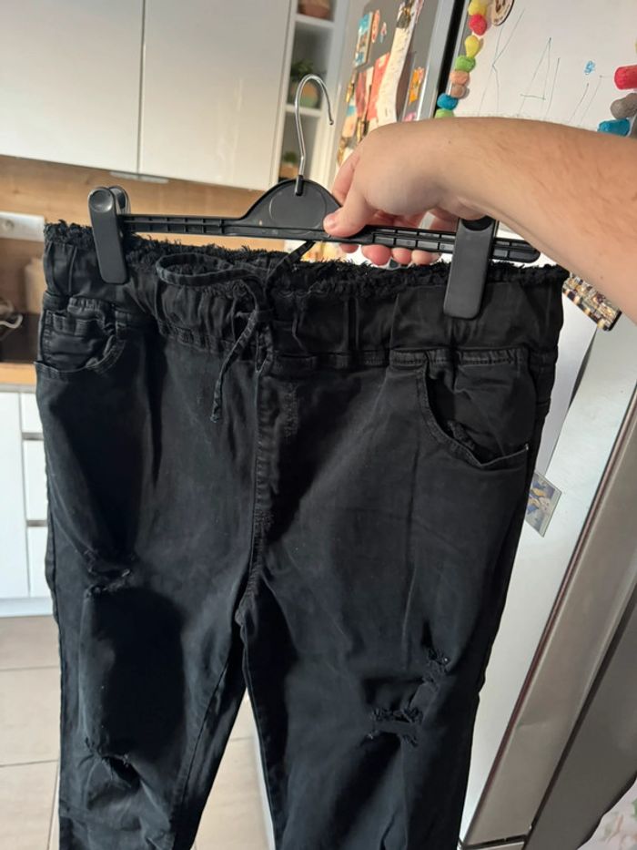 Pantalon noir destroy - photo numéro 2