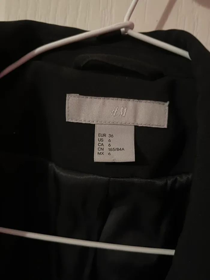Ensemble tailleur - photo numéro 3