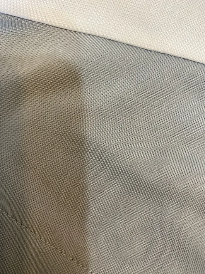 Lot comprenant 3 vestes dont 1 polaire et 1 sweat 6 ans - n1n - photo numéro 8