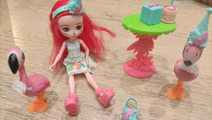 Lot Enchantimals La Fête de Fanci Flamant + accessoires Mattel - photo numéro 3