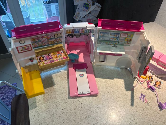 Ambulance Barbie + accessoires - photo numéro 6