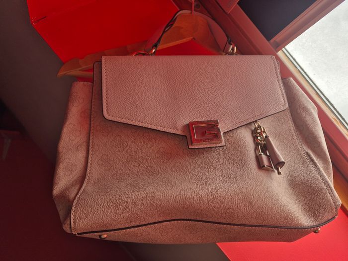 Sac guess - photo numéro 2