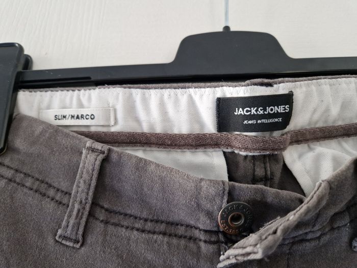 Pantalon Jack & Jones  taille 42 - photo numéro 3