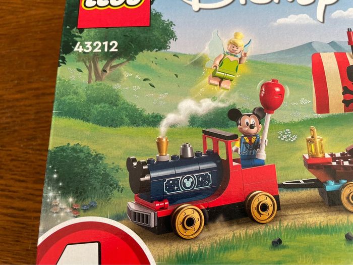 Boîte lego le train en fête Disney 43212 Neuve - photo numéro 14