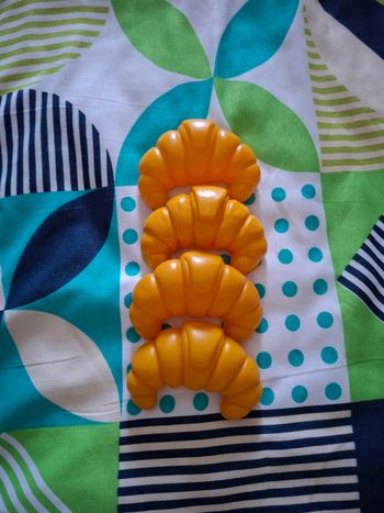 Lot croissants x4 pour dînette 
