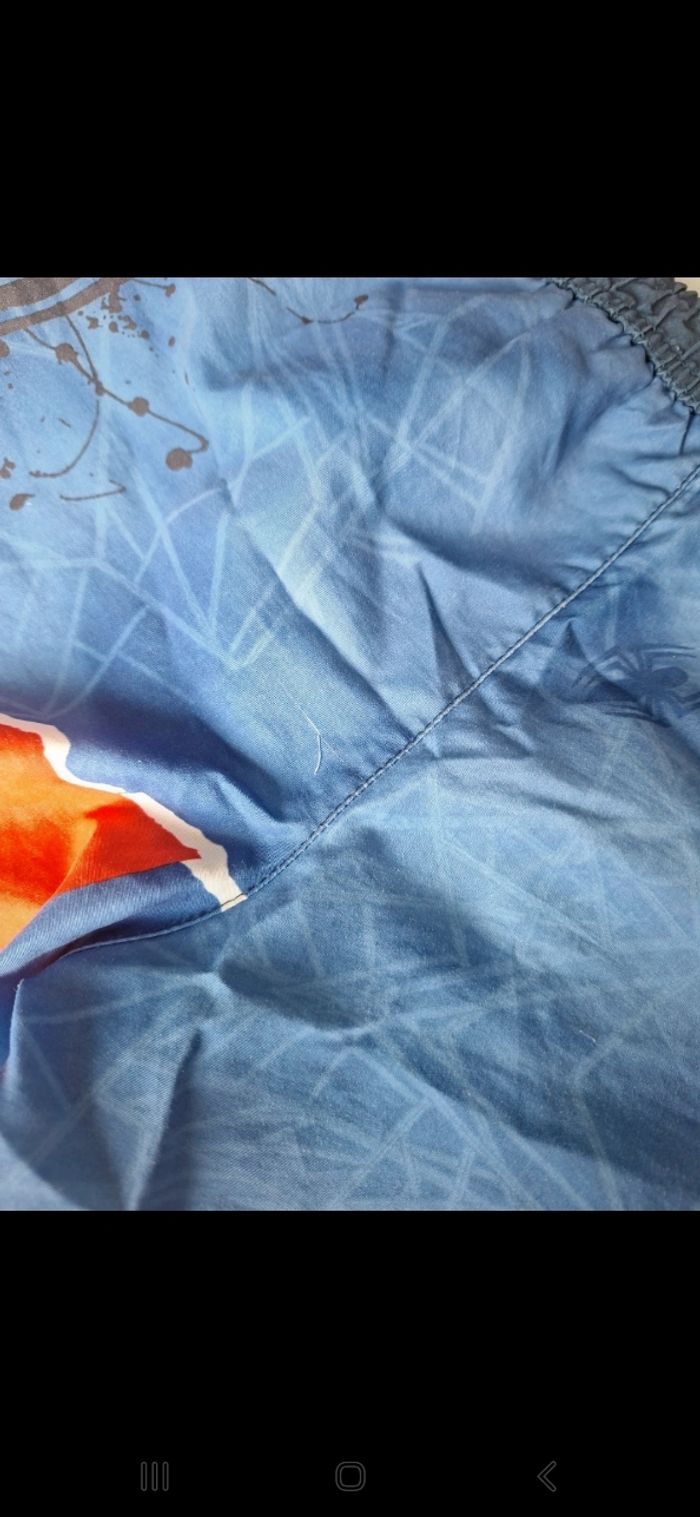 Short de bain spiderman taille 6 ans - photo numéro 3