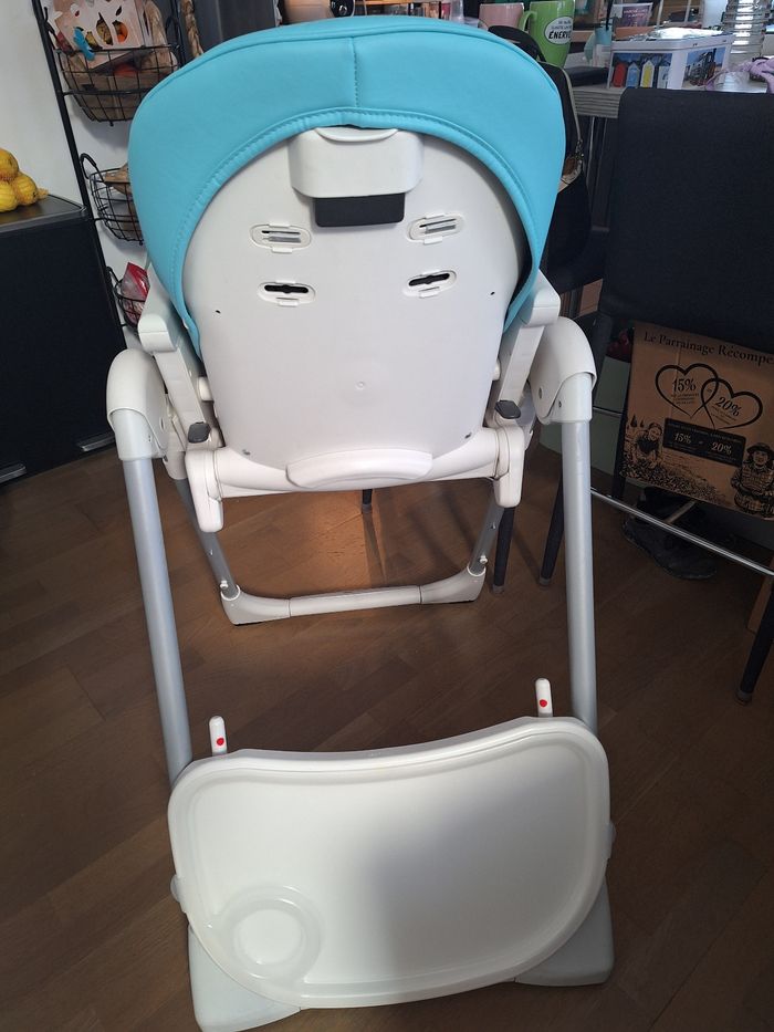 Chaise haute - photo numéro 3