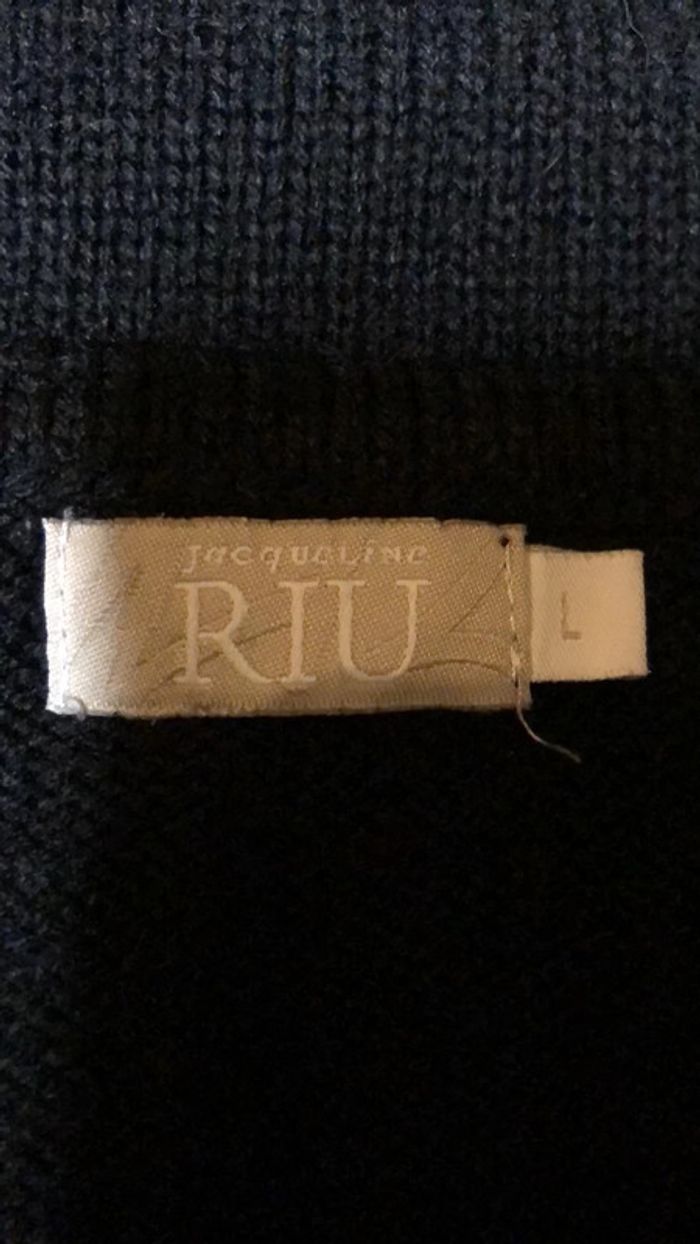 Pull sans manches avec gros col roulé - photo numéro 2