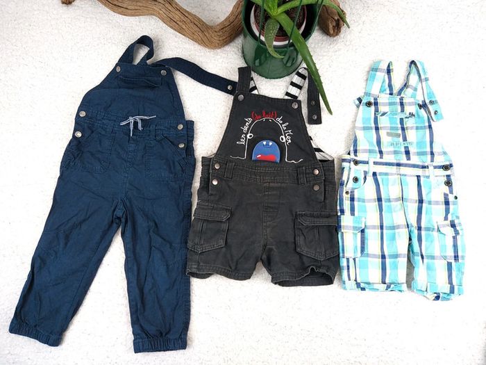 Lot de 2 salopettes 2 ans / 24 mois