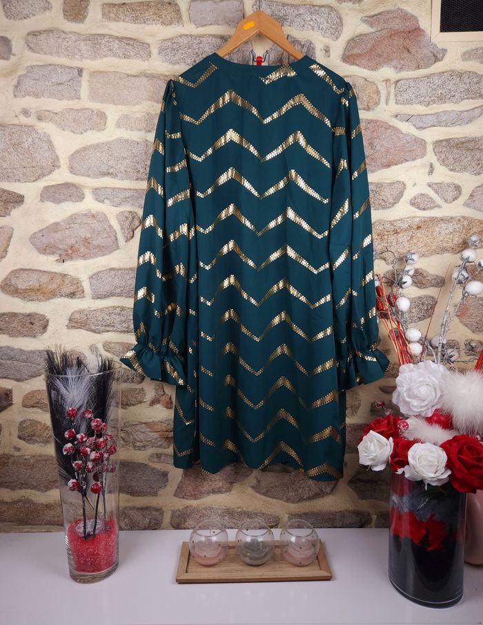 Robe manches longues vert et dorée Femme taille 54 marque Asos 💎 - photo numéro 3