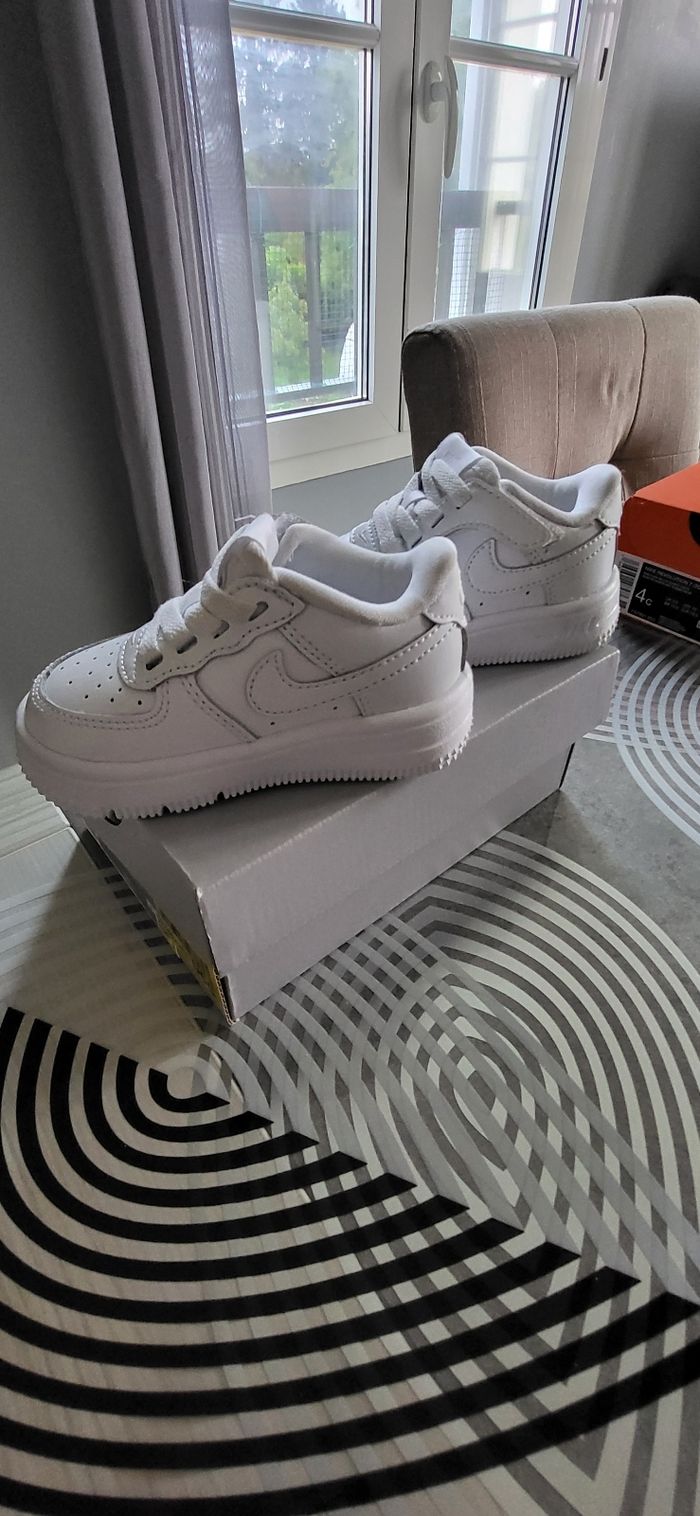 Basket nike taille 19.5