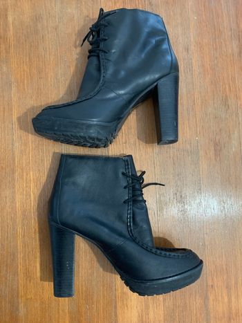 Superbes bottines noires taille 40