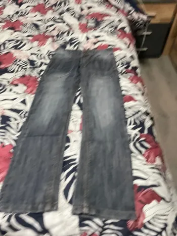 Jean tape à l’œil  8 ans
