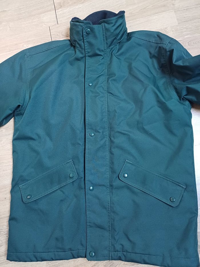 Manteau parka AIGLE vert taille M - photo numéro 2