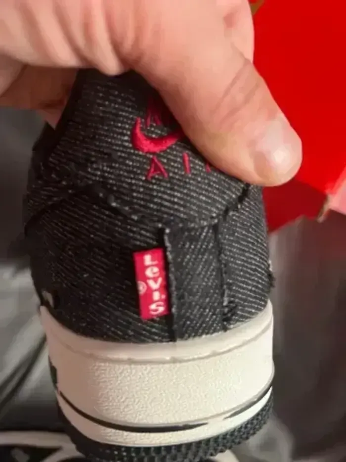 Nike Air Force force 1 officiel édition limitée rare Levi’s - photo numéro 6