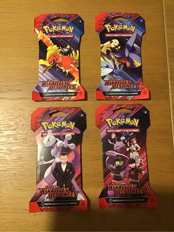 Lot 4 boosters sous blisters Artset cartes Pokémon Rivalités destinées